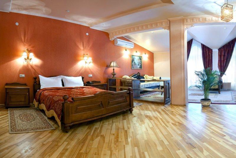 Motel Okolytsya Riwne Exterior foto